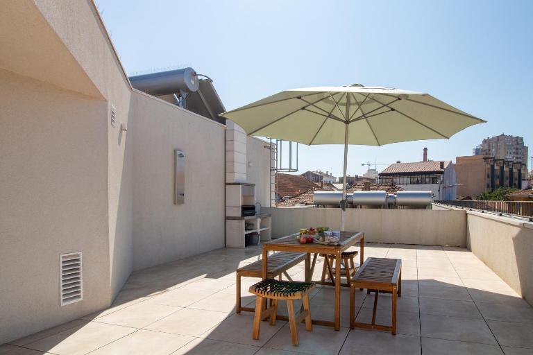 Morro Flat w Terrace by LovelyStay - B&B Vila Nova de Gaia