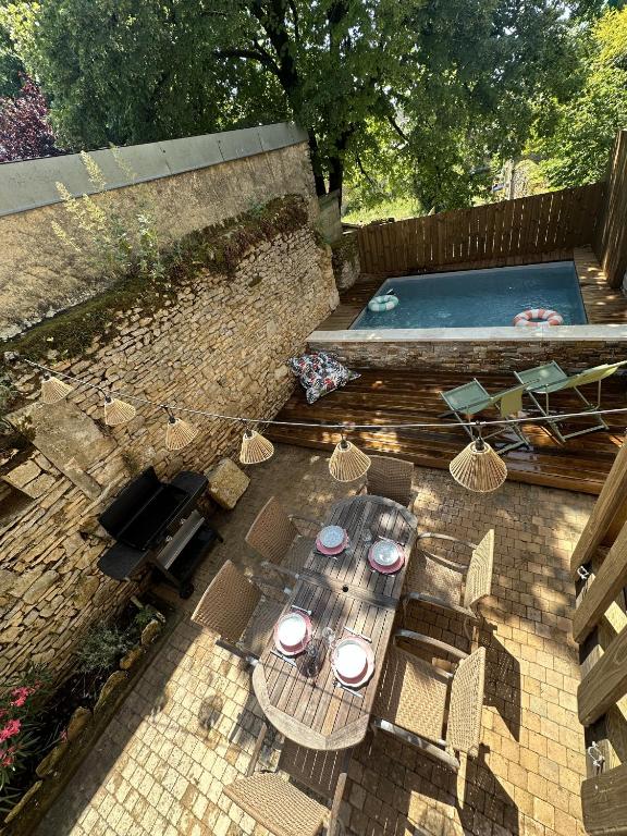 Maison du Barry - Piscine - Périgord Dordogne - B&B Nadaillac