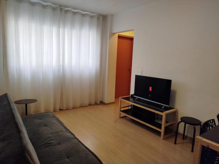 Apto completo, elevador e segurança - B&B Vespasiano
