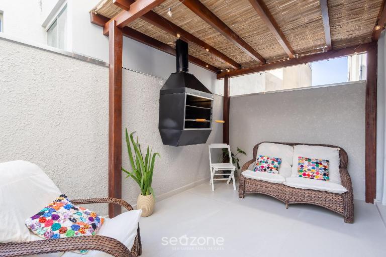 Apto c/ Churrasqueira a 230 m da Praia SHA0104 - Chambres d'hôtes Bugres