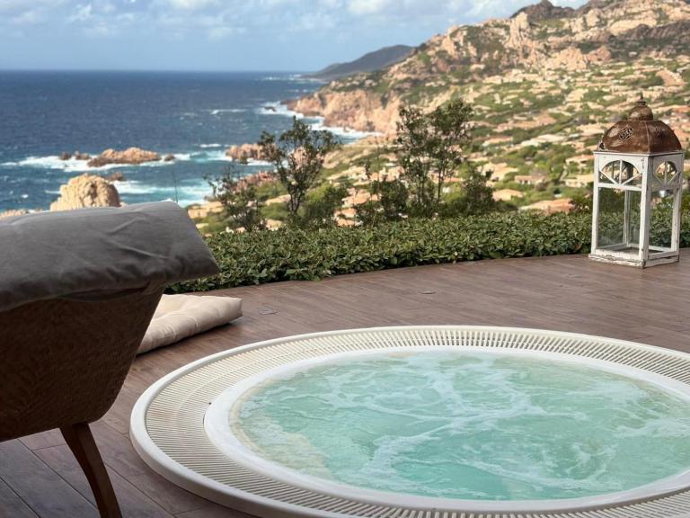 Villa La Dolce Vista & Private hydro pool - Ferienwohnung Costa Paradiso