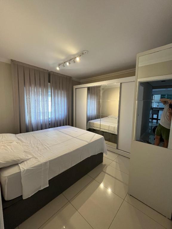 apartamento quadra mar rua 4100 - B&B Balneário Camboriú