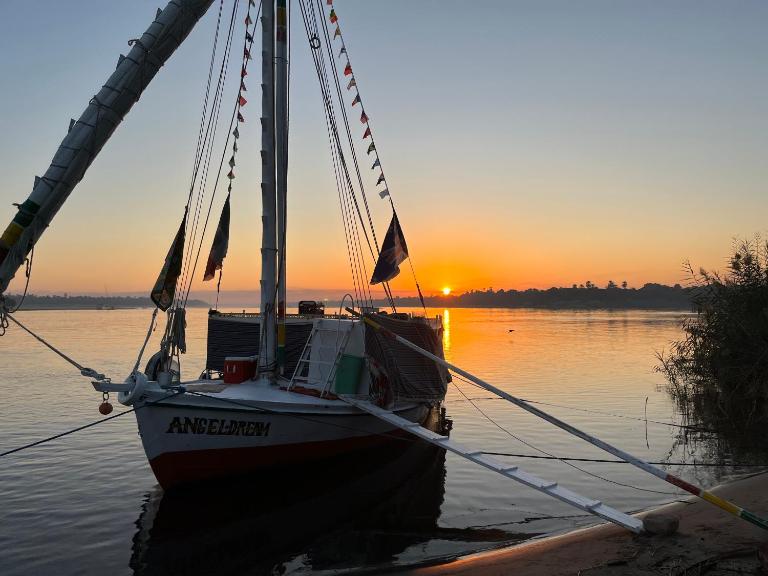 Aswan felucca sailing boat - B&B Aswān