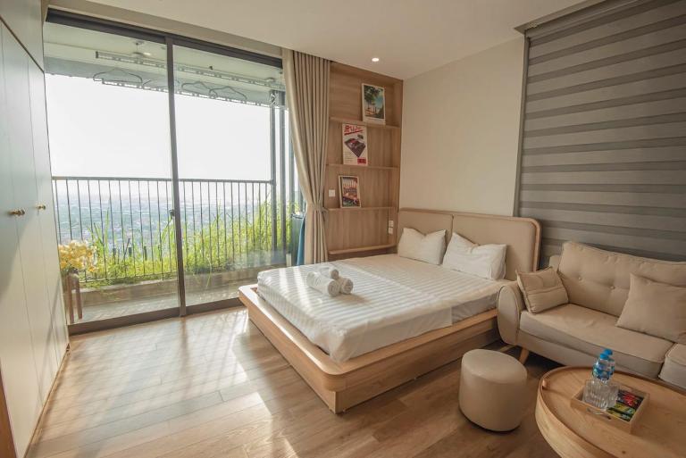 Thư Room View sông Hồng - B&B Kim Quan