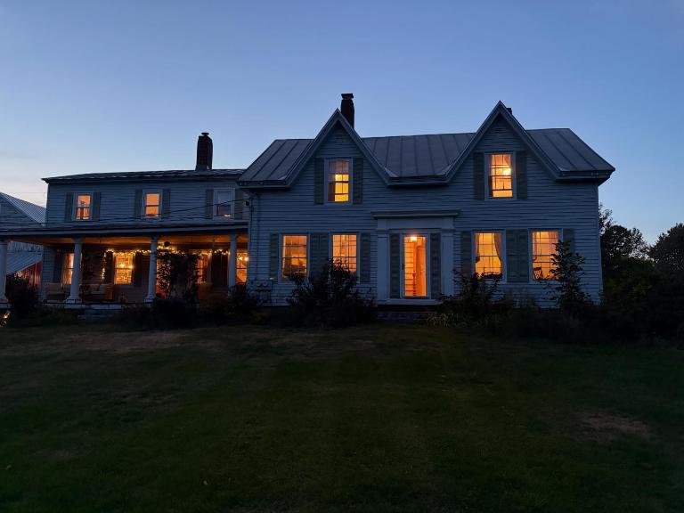 My Valhalla Farm-Room Rentals - B&B Oakland