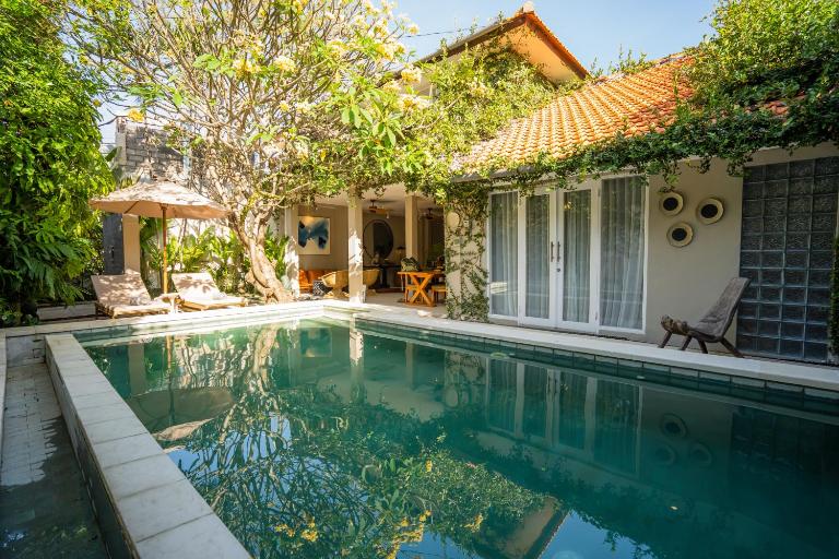Anam Khaya - 3BR Pool Villa in Prime Seminyak, Walk to Beach - B&B Seminyak