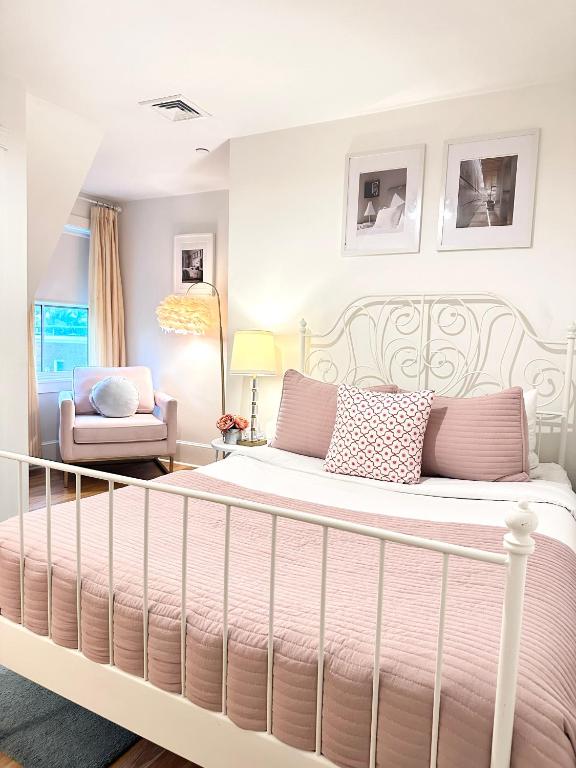 College Hill 2BR, Walk to Brown & RISD, Free Parking - B&B Providence
