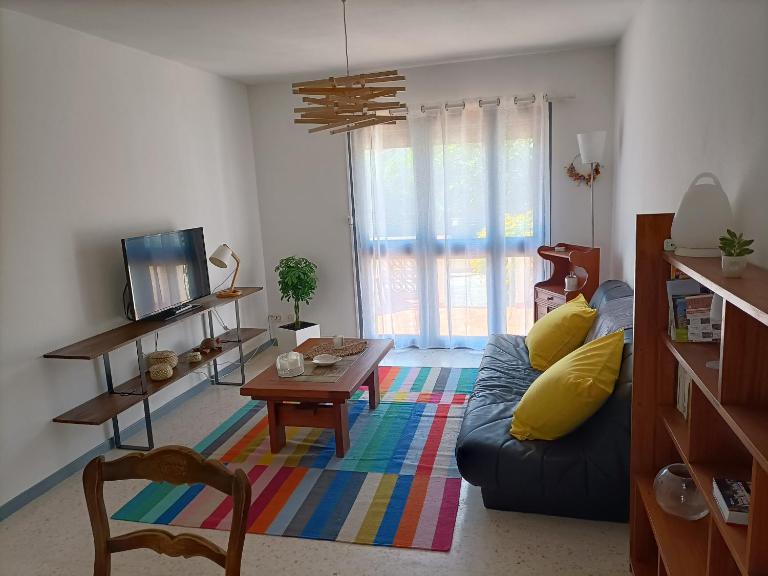 Grande maison 3 chambres - Jardin, terrasse et parking - Bord de mer - B&B Torreilles
