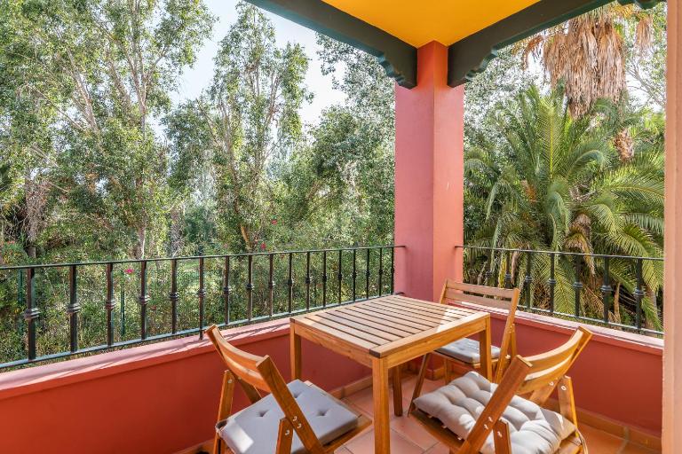 Hoyo I by H - Isla Canela Golf GHHI11A8P30 - B&B Isla Canela