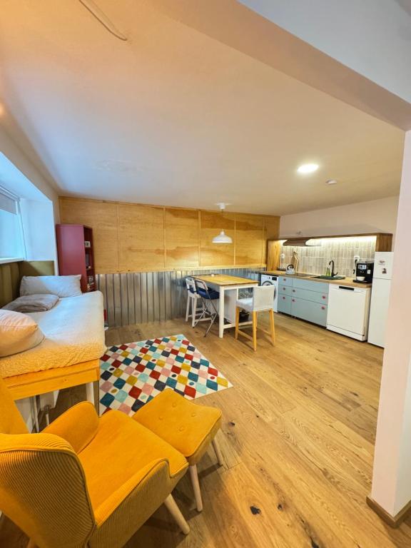 Negroni Apartment - Ferienwohnung Prag