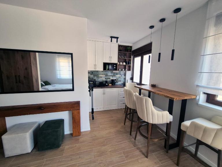 Natis Apartment - Chambres d'hôtes Divčibare
