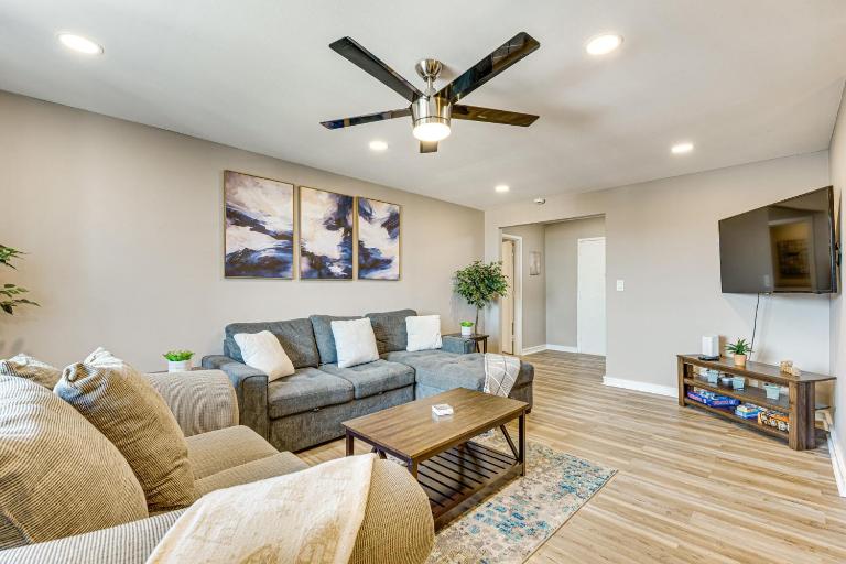 Modern Midtown 2BR 15th Floor Near MercedesBenz Stadium - Ferienwohnung Atlanta