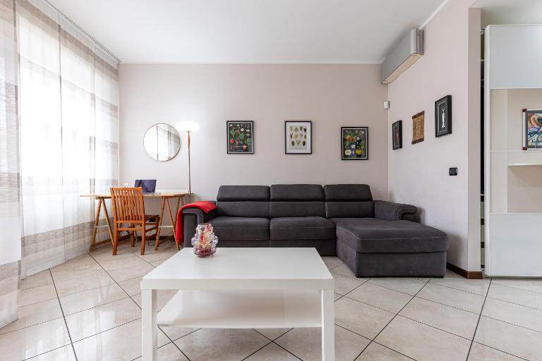 Lovely apartment 15m from Duomo M1 - Ferienwohnung Mailand