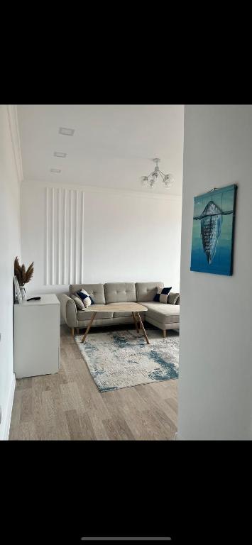 ЖК Green Plaza Aktau Двухкомнатная большая - Bed and Breakfast Aqtau