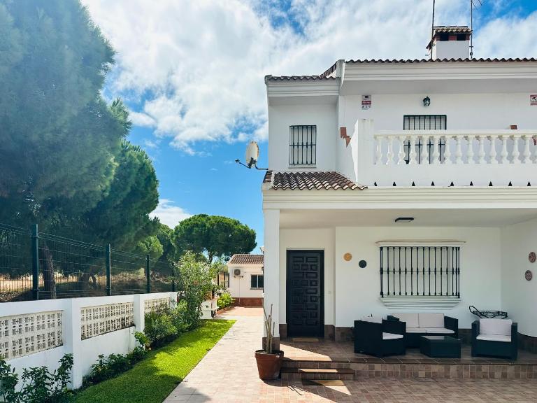 Casa FANDANGO Pinar y Mar - B&B Mazagón