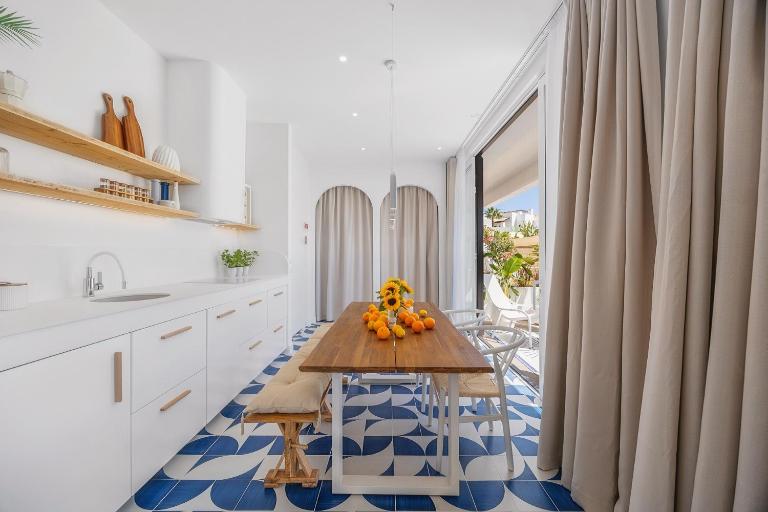 Ocean Apartment by ENDLESS SUN I modern comfort, sea view, wi-fi, parking, heating - B&B Lagos