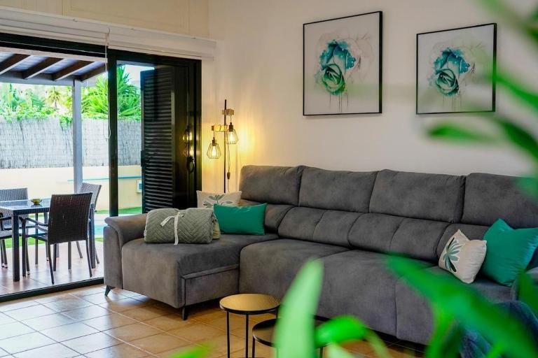 AdosadoRodSan - B&B Lajares