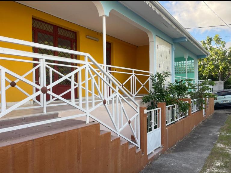 Ti Kay soléy - Chambres d'hôtes Village