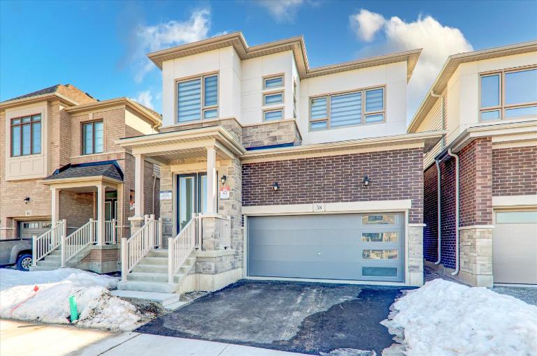 West Oak, Detached New Modern House In South Barrie - Built H plus ME Technology - Ferienwohnung Barrie