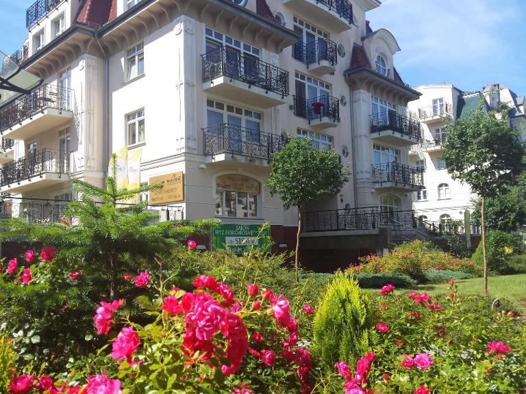 Apartamenty na Wyspie - Trzy Korony - Studio z parkingiem - B&B Świnoujście