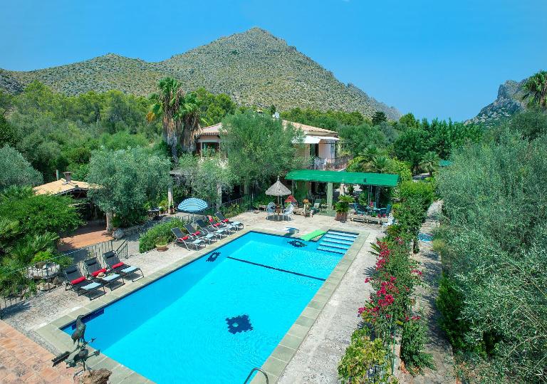 Owl Booking Villa Far - 15 Min Walk to the Beach - Bed and Breakfast Port de Pollença