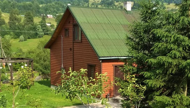 Cottage Ozerniy - B&B Lazeshchyna