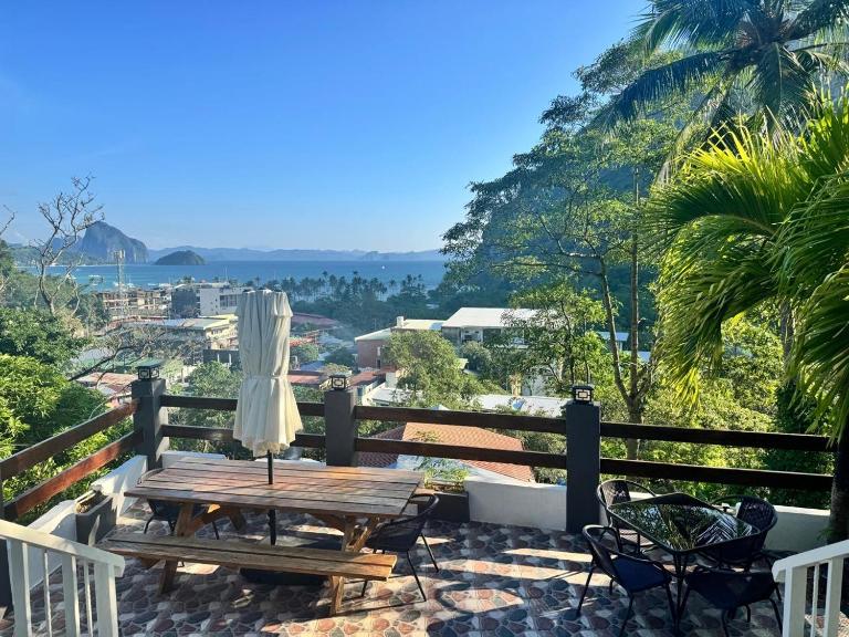 Cashew Blossom Boutique Guest Home - Ferienwohnung El Nido