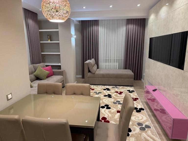 Relaxing 2 beds Apartment, Quiet & Comfortable - B&B Chișinău