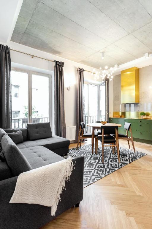Superior 2 Bedroom 2 Bathroom Apartment by Reside Baltic - B&B Vilnius