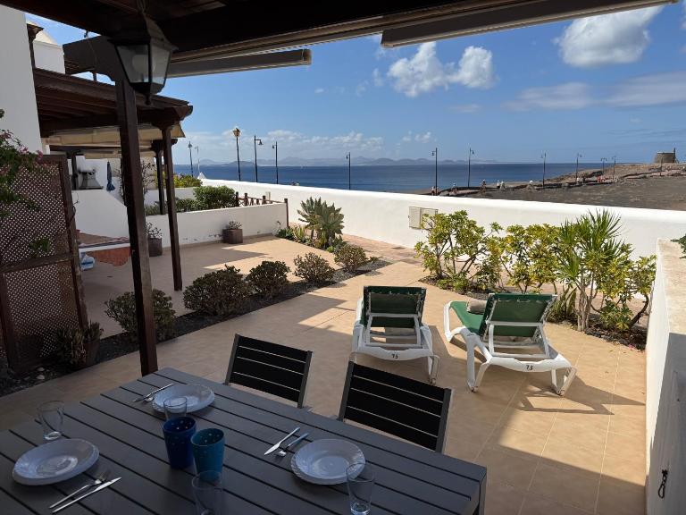 Casa Lanzarote by Vulcano Homes - Ferienwohnung Playa Blanca