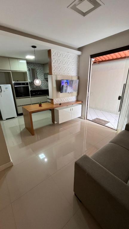 Apartamento Praia do morro 350mt da praia 2 quartos - Bed and Breakfast Guarapari