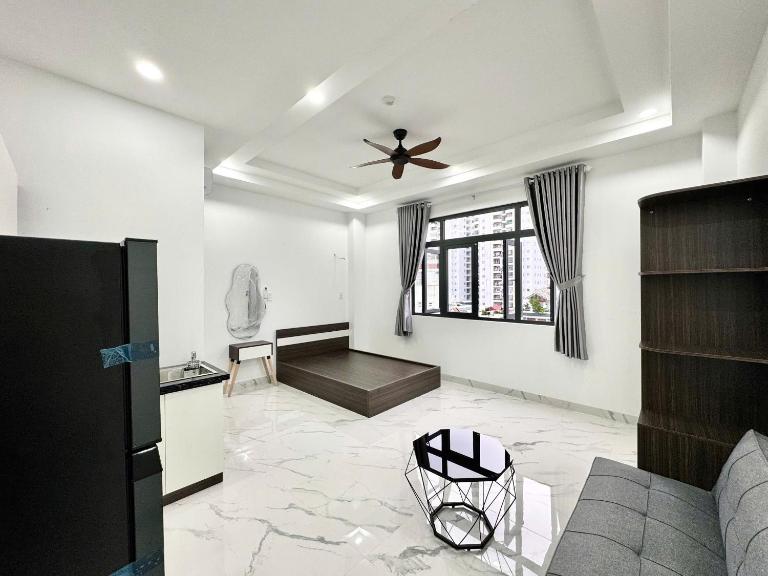 Luxury Interior Security Apartment - B&B Ho Chi Minh