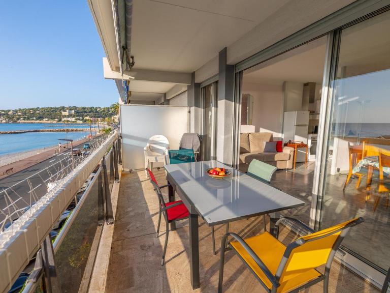 Grand studio climatisé proche centre, plages, terrasse vue mer - FR-1-196-374 - Chambres d'hôtes Roquebrune-Cap-Martin