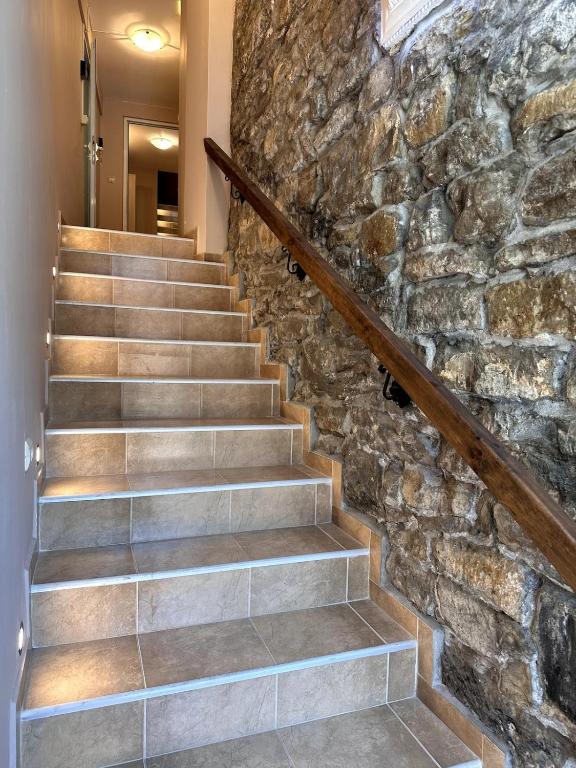 Studio Apartment Tsar Kaloyan Near Tsarevets - Bed and Breakfast Veliko Tŭrnovo