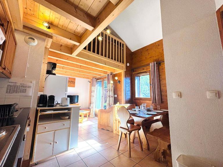 Appartement en duplex avec piscine à Samoëns - FR-1-624-12 - B&B Samoëns