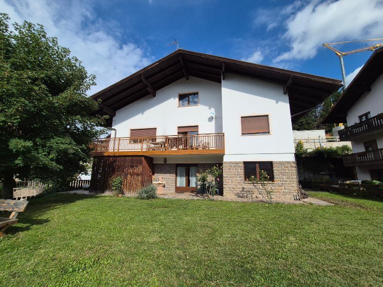 La casa sul giardino - Ferienwohnung Castello-Molina di Fiemme