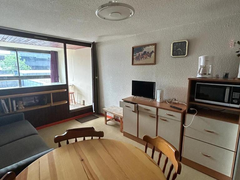 Studio cabine 4 pers, centre station, WIFI - FR-1-814-23 - Chambres d'hôtes Besse-et-Saint-Anastaise
