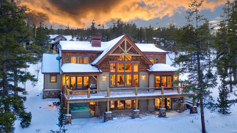 Moose Tracks Lodge - B&B Breckenridge