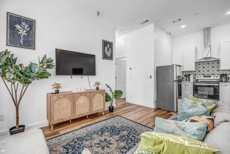 Newly refreshed 2 BR Apt for LoZ fans - B&B Jacksonville