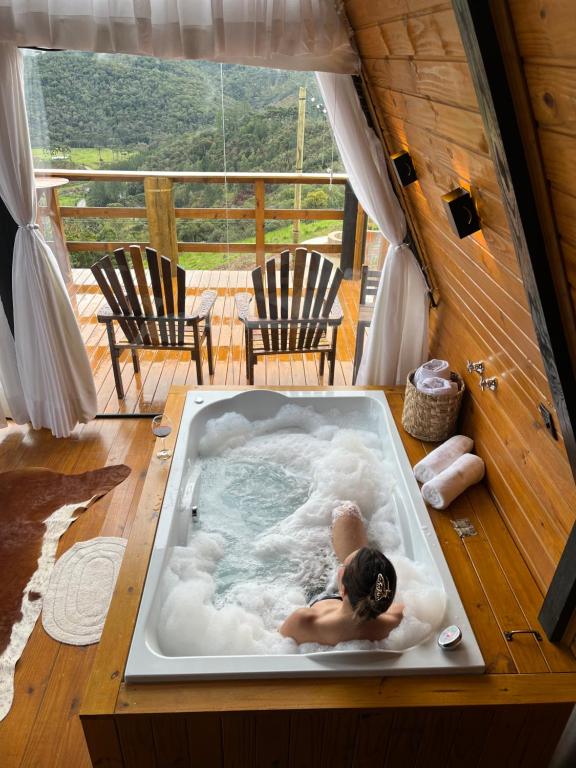 Chales alto do morro 1, conforto e vista privilegiada - Chambres d'hôtes Rancho Queimado
