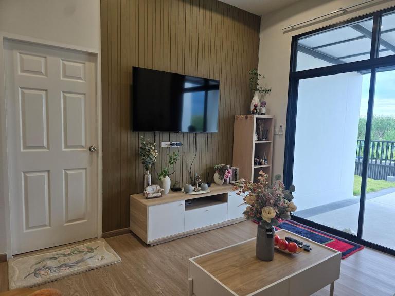 Klong Loung House Airport transportation service - B&B Pathum Thani