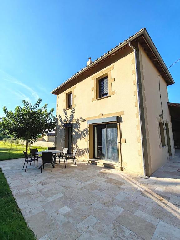 La Maison des Valensayes - au coeur de la Drôme - Ferienwohnung Montvendre