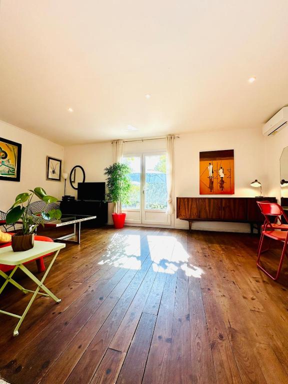 T2 cosy avec jardin privé et terrasses au calme - B&B Cabriès