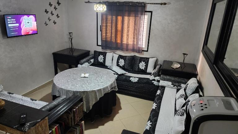 Hom imrane loux - B&B Villa Alhucemas