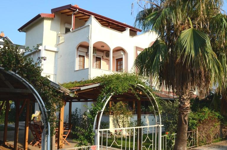 BegonVilla Antalya Belek Vacation House - Chambres d'hôtes Belek