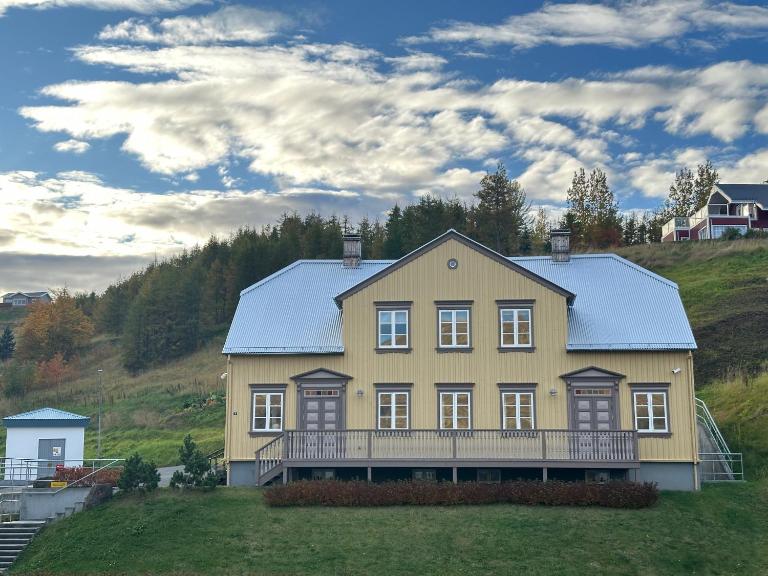 Gamla Apótekið - The Old Pharmacy - Birta Rentals - B&B Akureyri