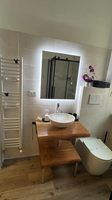 casa particular 40-relax e comodità con posto auto - Chambres d'hôtes Trieste