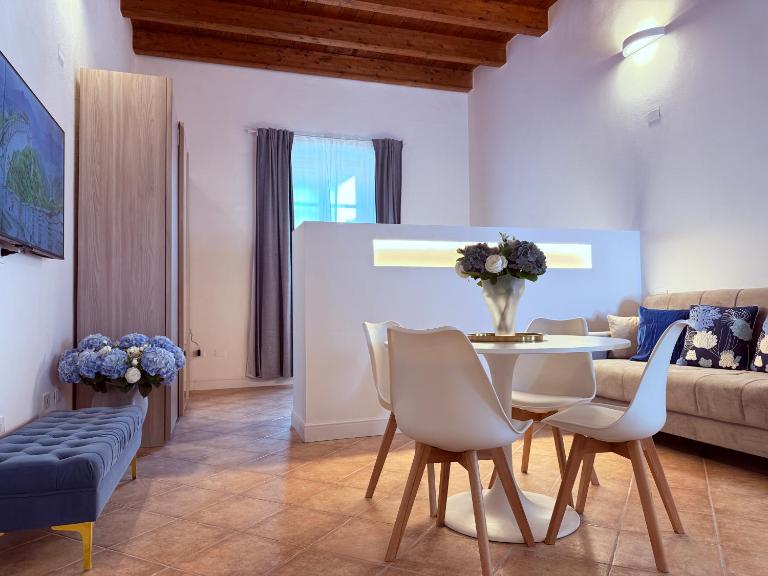Casa Cavour - Bed and Breakfast Cagliari