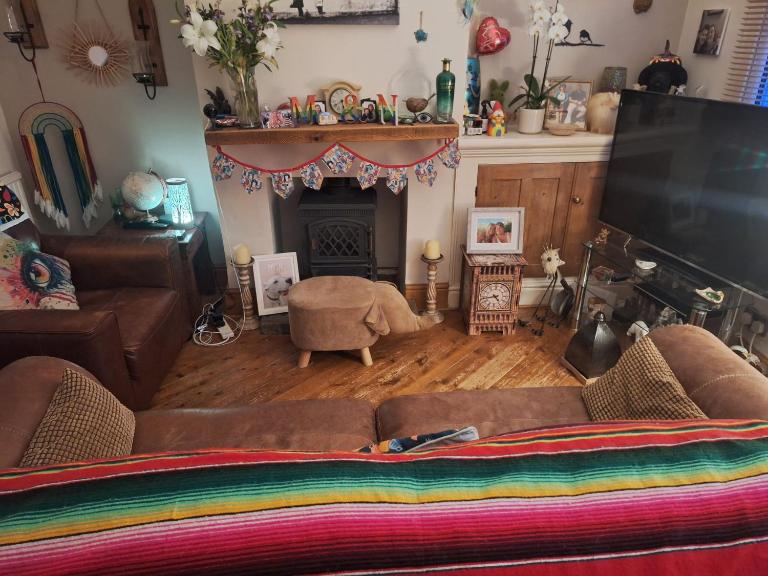 Double Ensuite in a colourful quirky terrace on a quiet leafy street - Ferienwohnung Enderby