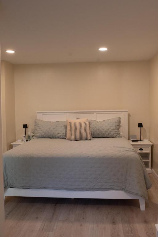 The Nautilus at JS Hubbs Guest House - Chambres d'hôtes Hammondsport